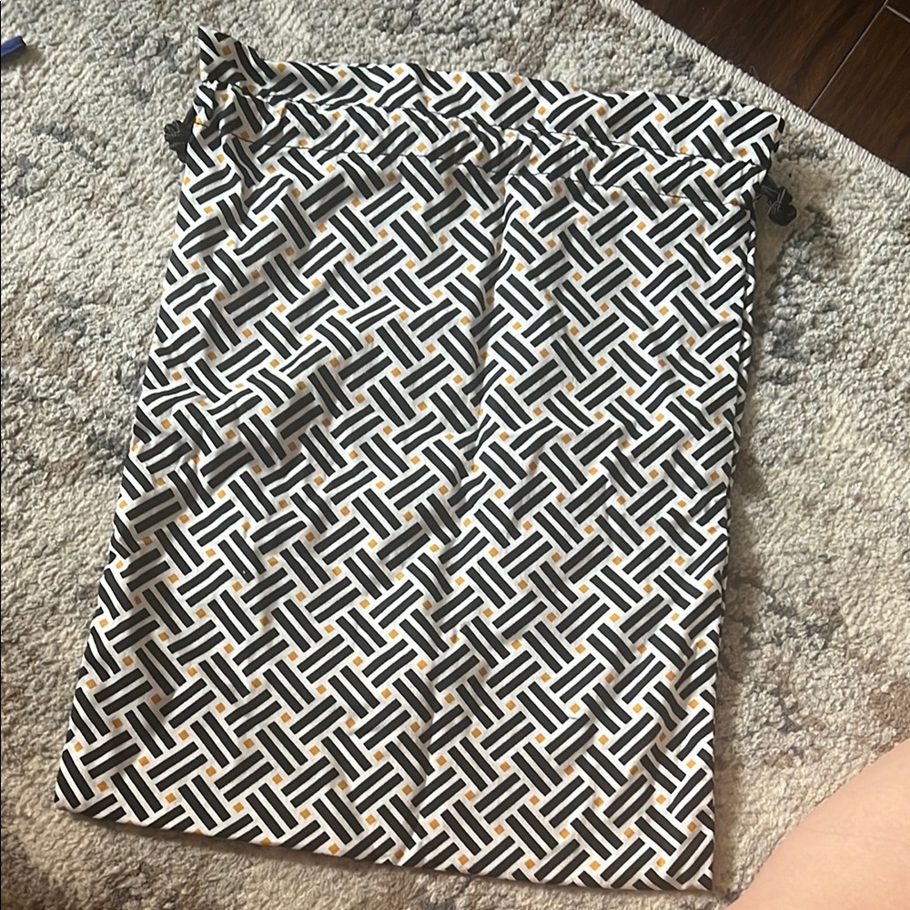 Vera Bradley "Black & White Geo" Laundry Bag